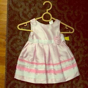 I sell girl dress